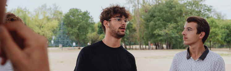 Les animateurs sont là pour vos enfants Les animateurs sont là pour vos enfants